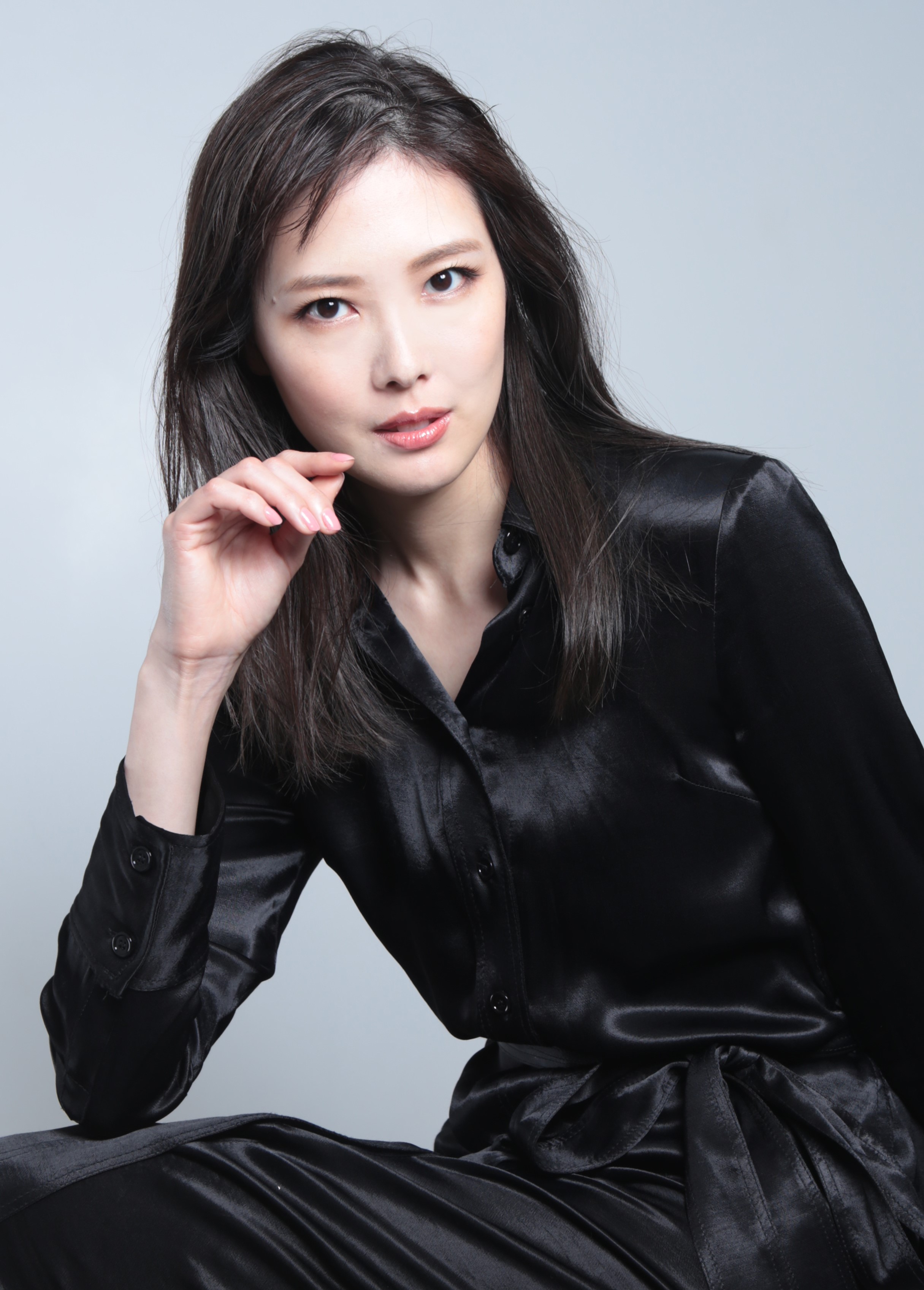 麻央侑希