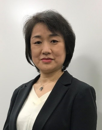 小野塚邦子